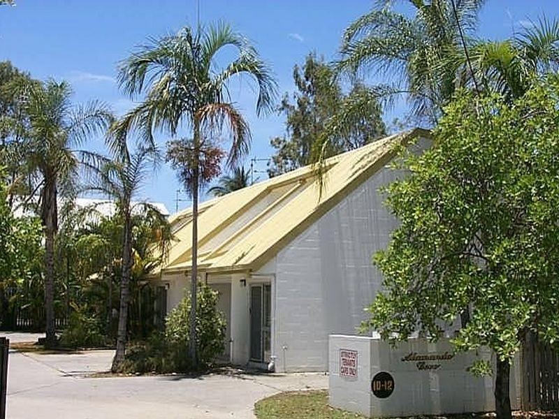 8/10-12 Alamanda Street, Holloways Beach QLD 4878