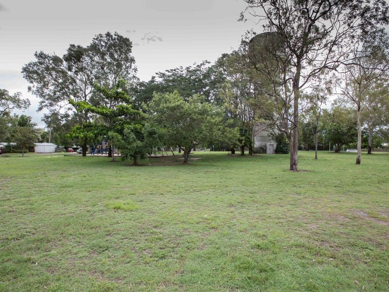 8/10-12 Alamanda Street, Holloways Beach QLD 4878