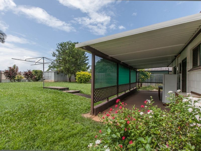 8 Atlas Close, Smithfield QLD 4878