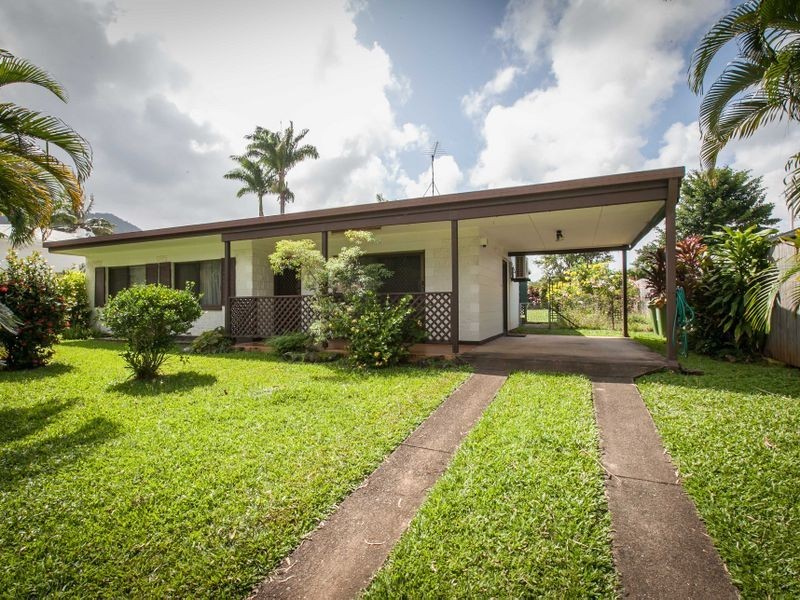 8 Atlas Close, Smithfield QLD 4878