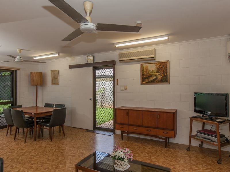 8 Atlas Close, Smithfield QLD 4878