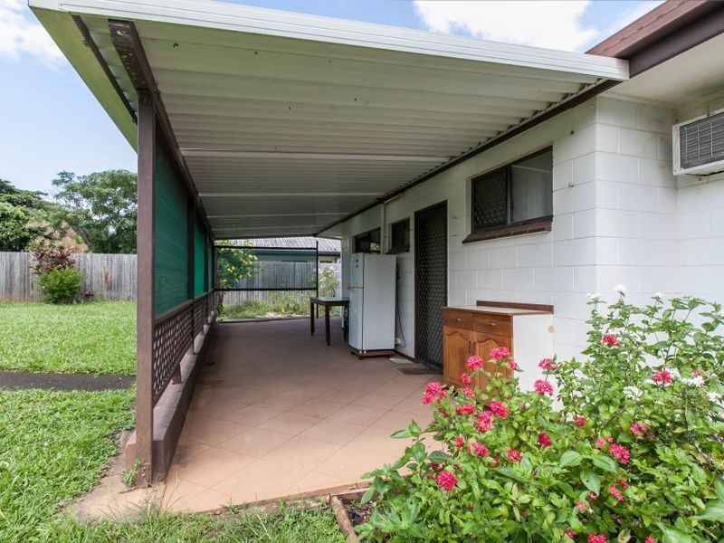 8 Atlas Close, Smithfield QLD 4878