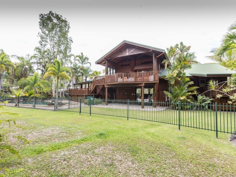 1 Brighton Close, Kewarra Beach QLD 4879
