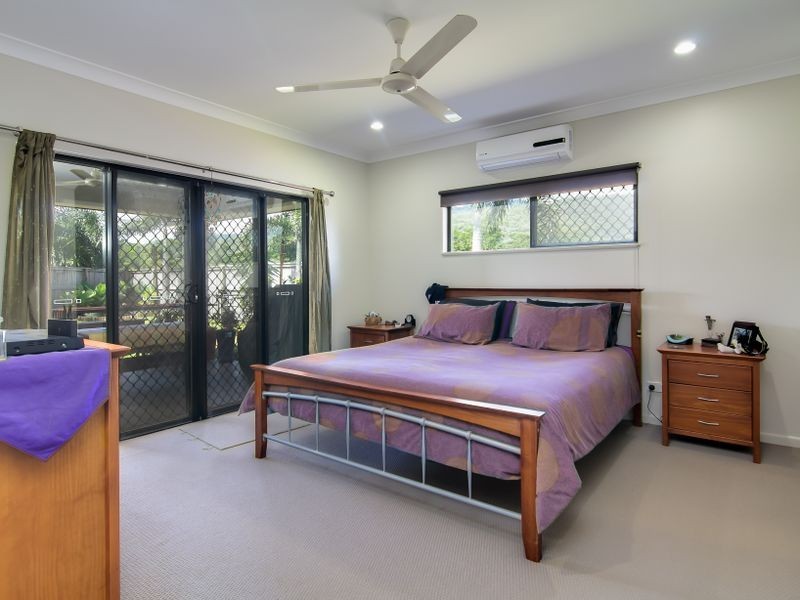 35 Seaways Street, Trinity Beach QLD 4879