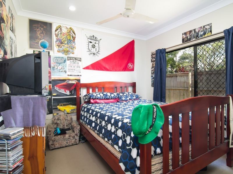 35 Seaways Street, Trinity Beach QLD 4879