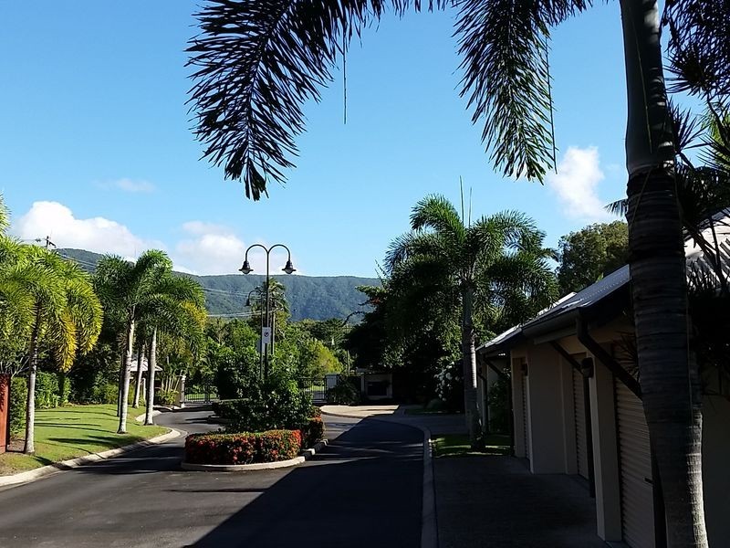 4/5-7 Arlington Esplanade, Clifton Beach QLD 4879