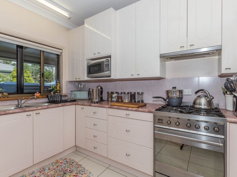 35 Cheviot Street, Smithfield QLD 4878