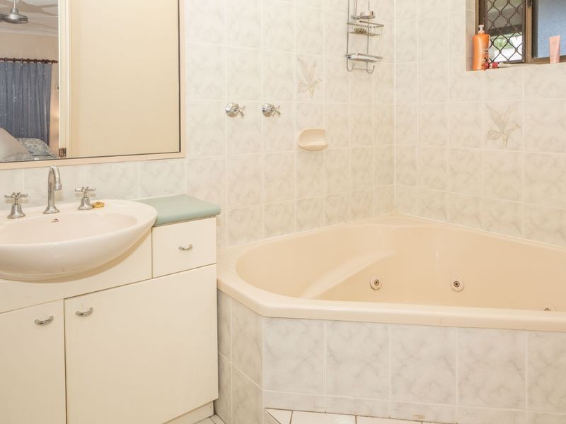 35 Cheviot Street, Smithfield QLD 4878