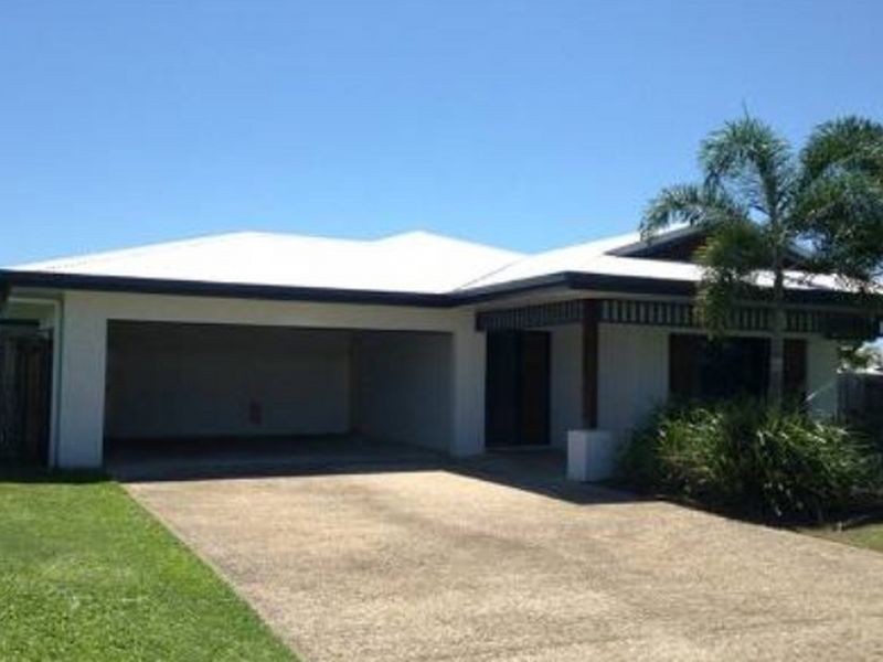 2 Guiness Close, White Rock QLD 4868