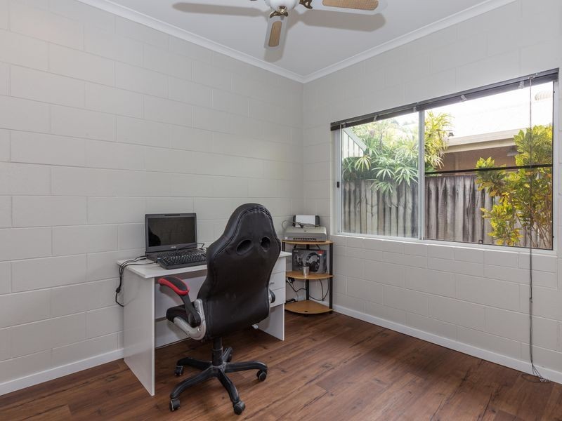 8 Sarina Close, Kewarra Beach QLD 4879