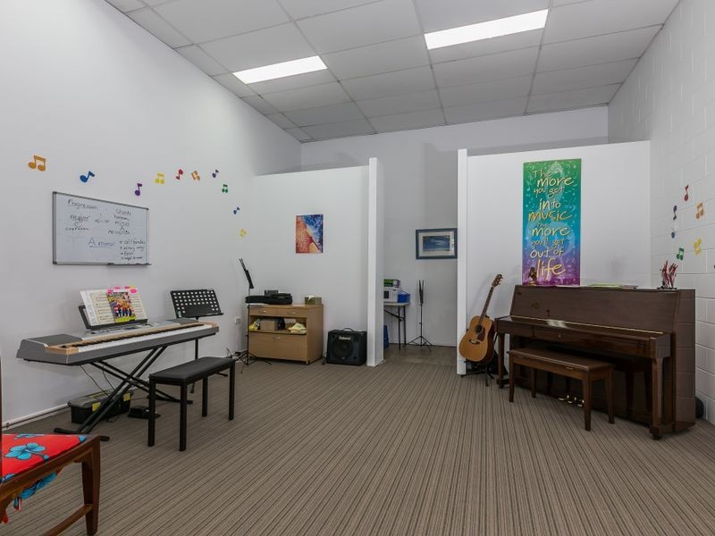 Coffee Bea Campus Shopping Village, Smithfield QLD 4878