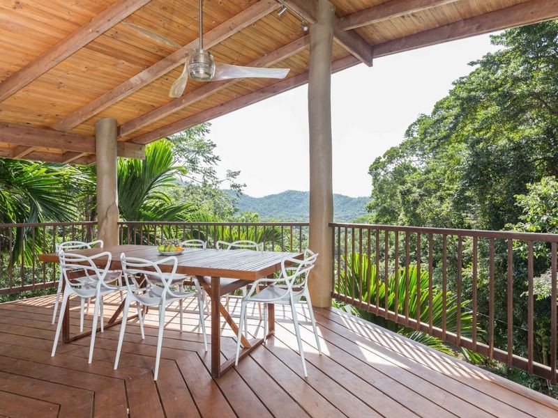 2 Lydia street, Smithfield QLD 4878 LJ Hooker Cairns Marlin Coast