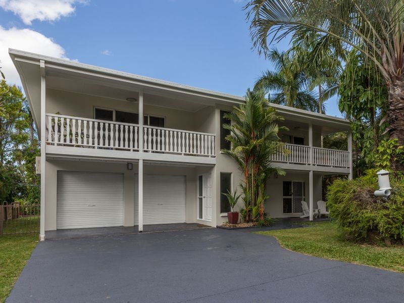 12 Knight Road, Smithfield QLD 4878