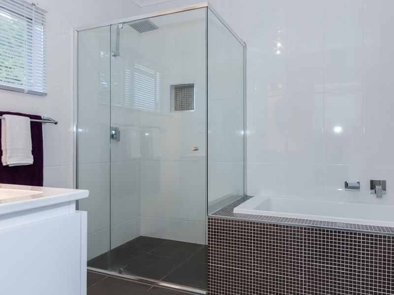 12 Knight Road, Smithfield QLD 4878