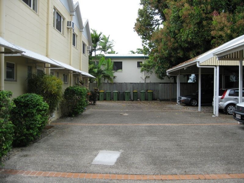 6/100 Cunningham Street, Yorkeys Knob QLD 4878