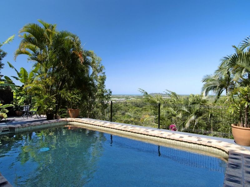 17 Bena Street, Smithfield QLD 4878