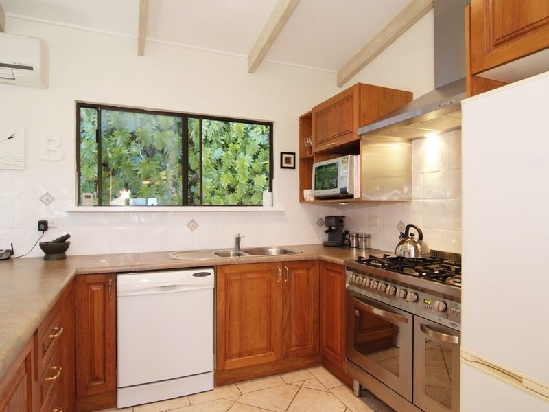 17 Bena Street, Smithfield QLD 4878