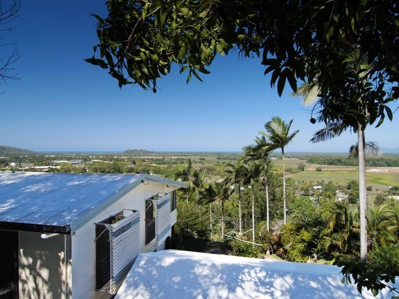 17 Bena Street, Smithfield QLD 4878