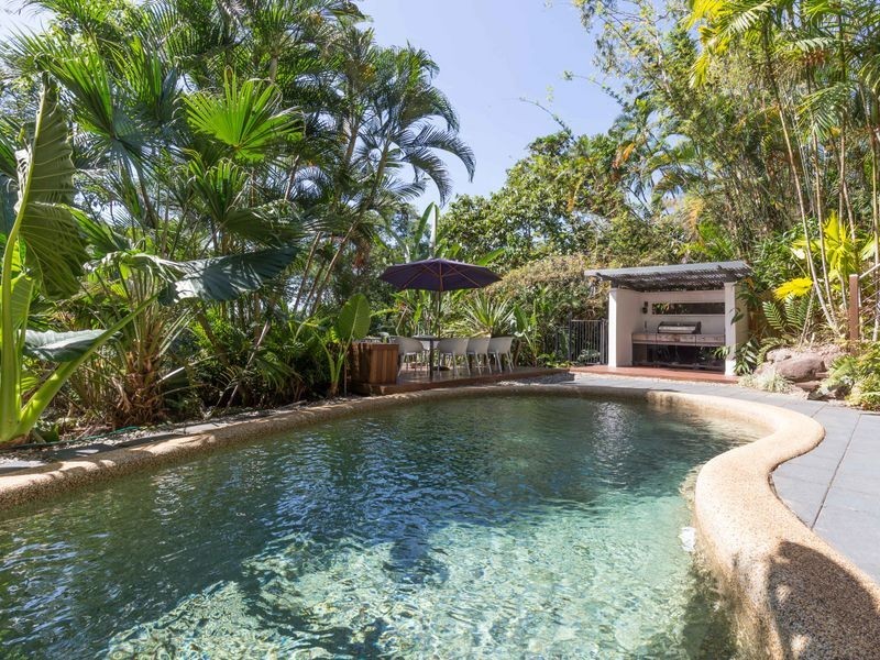 30/7 Tari Place, Trinity Beach QLD 4879