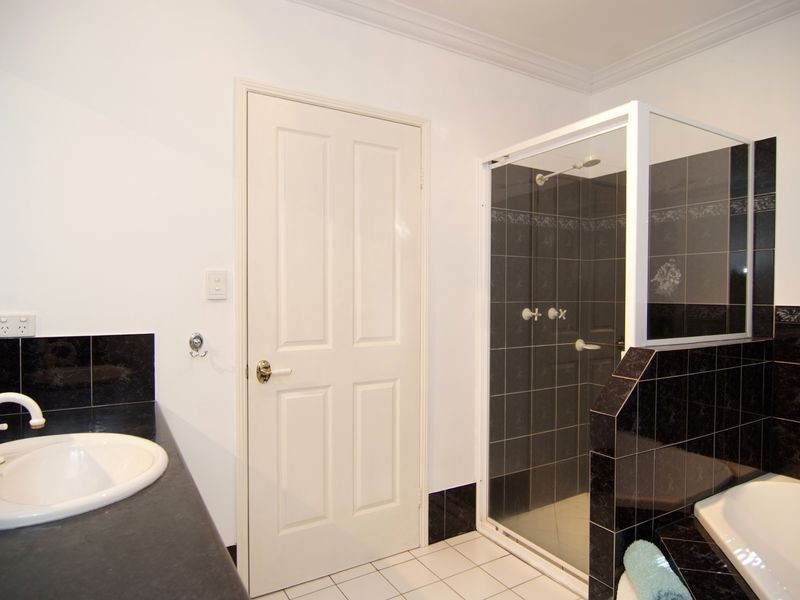 12 Cycas Close, Kamerunga QLD 4870