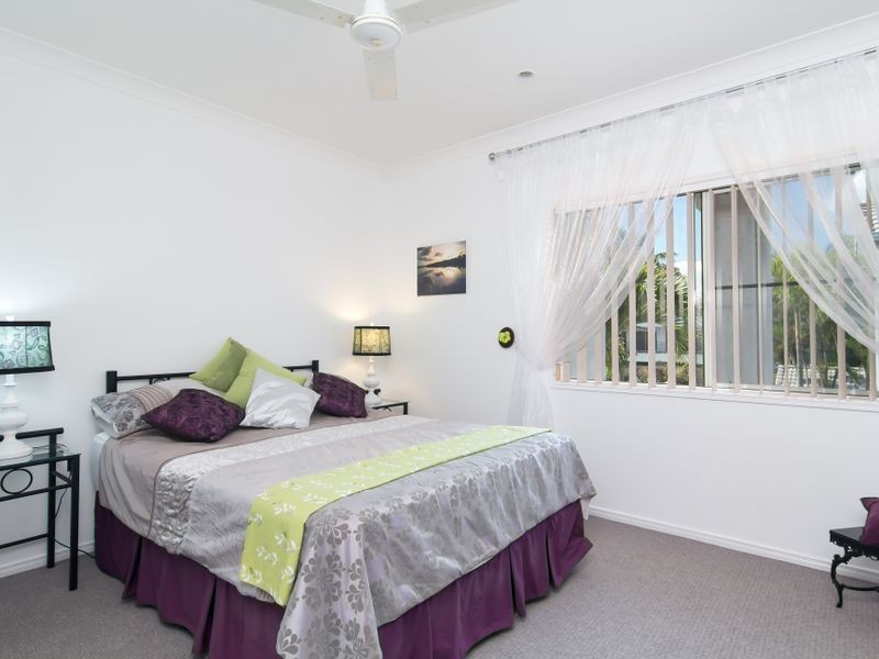 3/70-72 Cedar Road, Palm Cove QLD 4879
