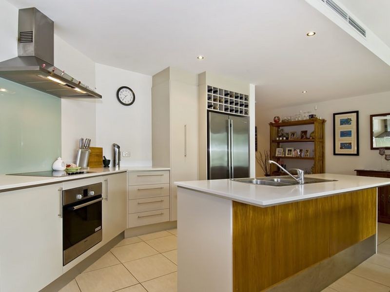 10/31-33 Sims Esplanade, Yorkeys Knob QLD 4878