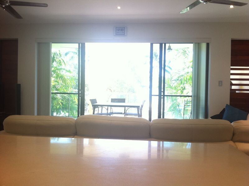 9/31-33 Sims Esplanade, Yorkeys Knob QLD 4878