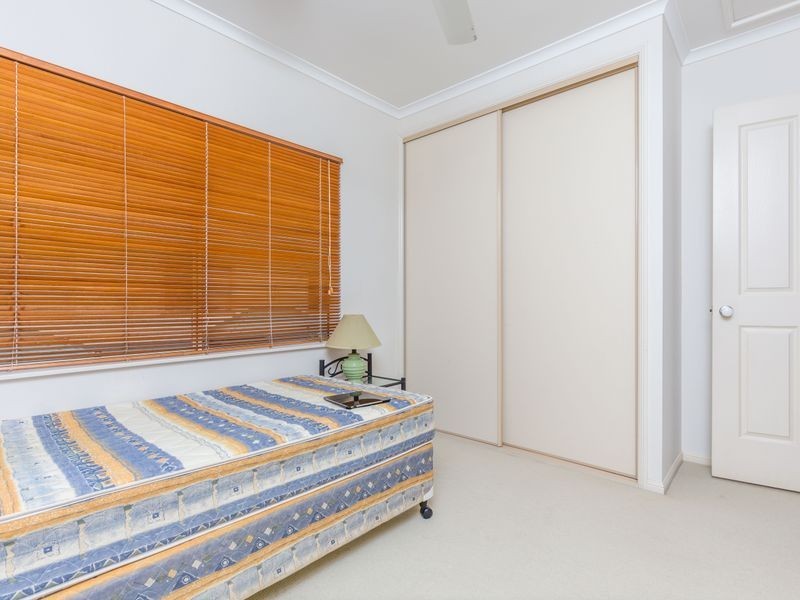 4/71-73 Cedar Road, Palm Cove QLD 4879