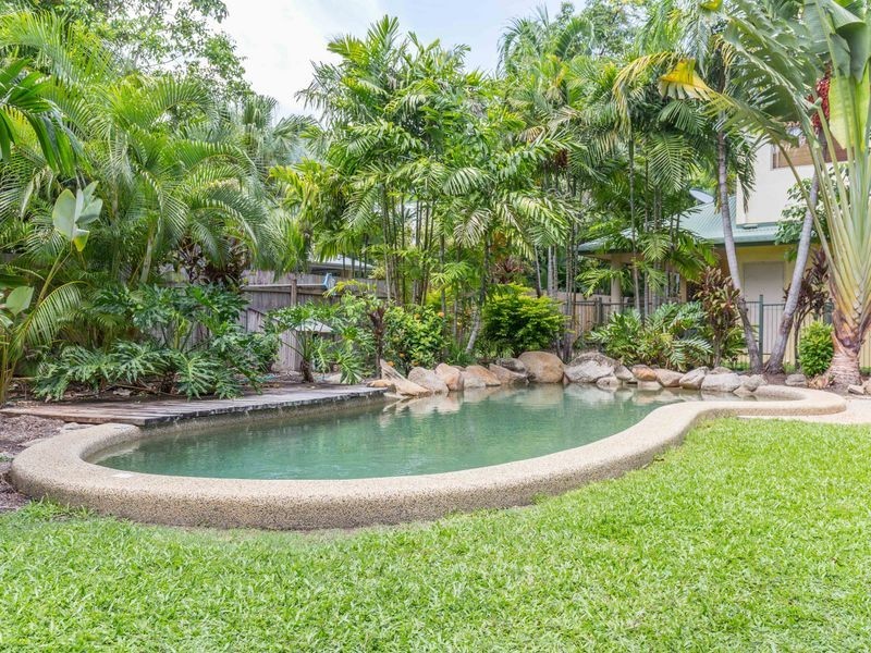 4/71-73 Cedar Road, Palm Cove QLD 4879