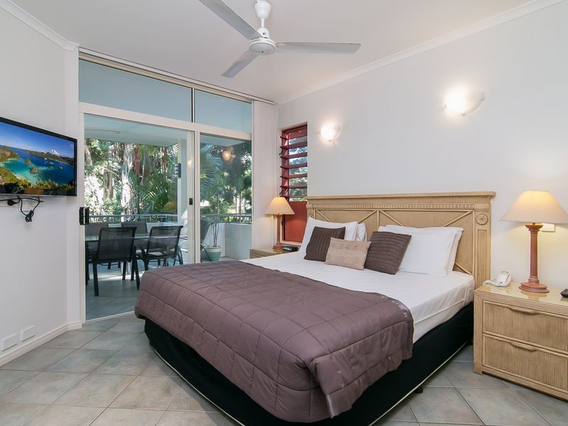 30/23-25 Veivers Road, Palm Cove QLD 4879