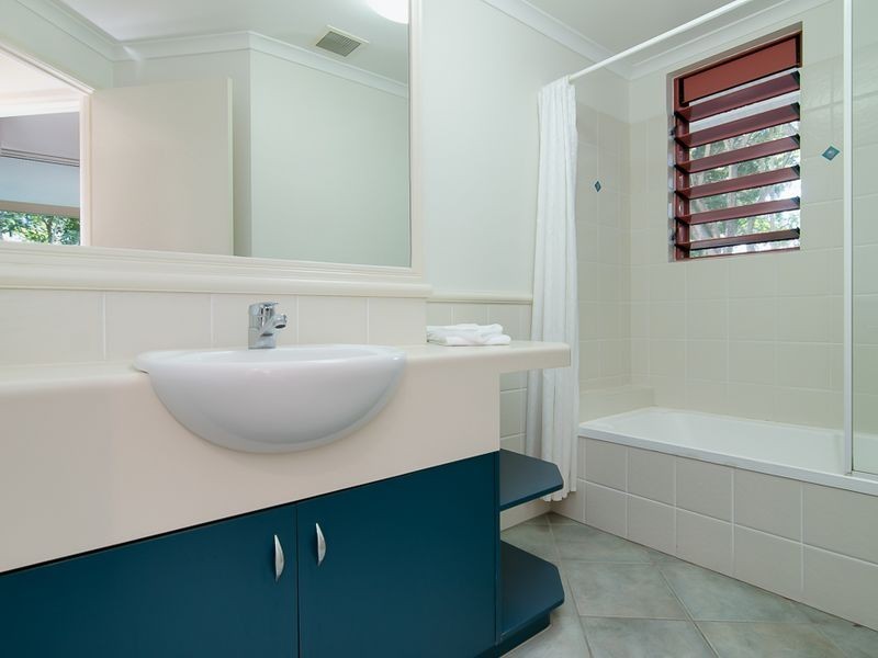 30/23-25 Veivers Road, Palm Cove QLD 4879
