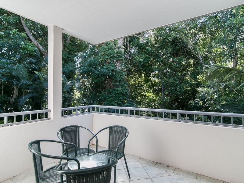 30/23-25 Veivers Road, Palm Cove QLD 4879