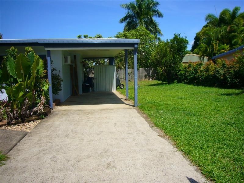 18 Grampian Close, Smithfield QLD 4878