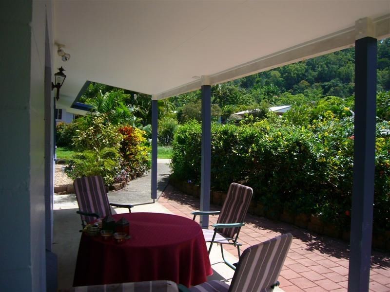 18 Grampian Close, Smithfield QLD 4878