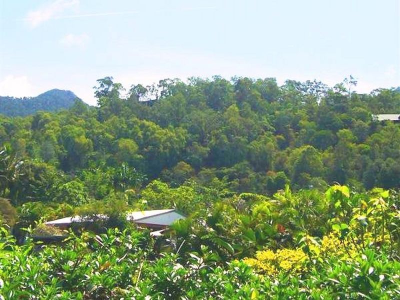 18 Grampian Close, Smithfield QLD 4878