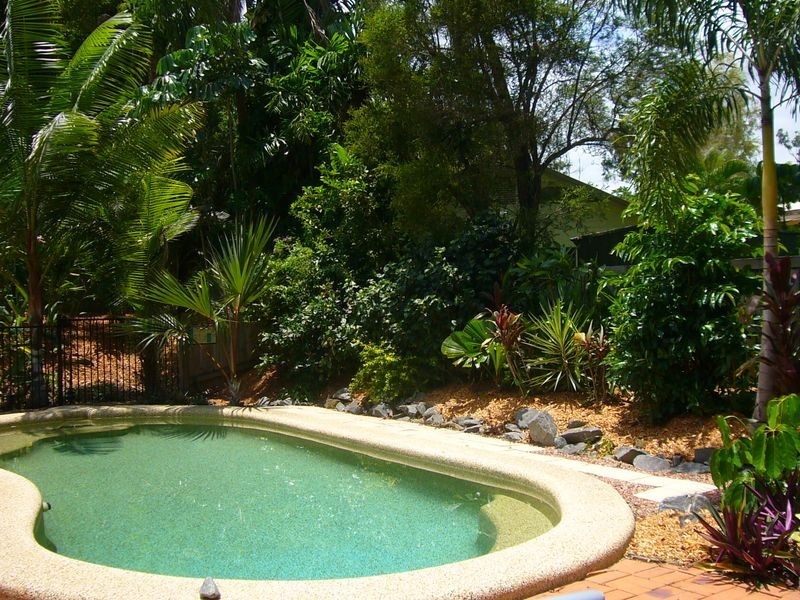 7 Hope Street, Clifton Beach QLD 4879