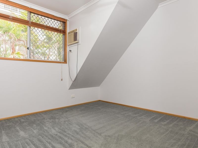 4/77-79 Moore Street, Trinity Beach QLD 4879