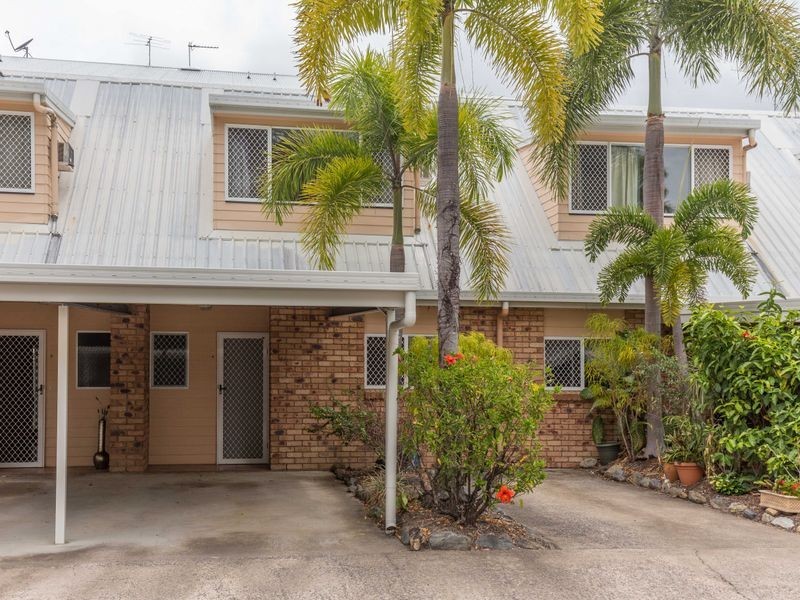 4/77-79 Moore Street, Trinity Beach QLD 4879