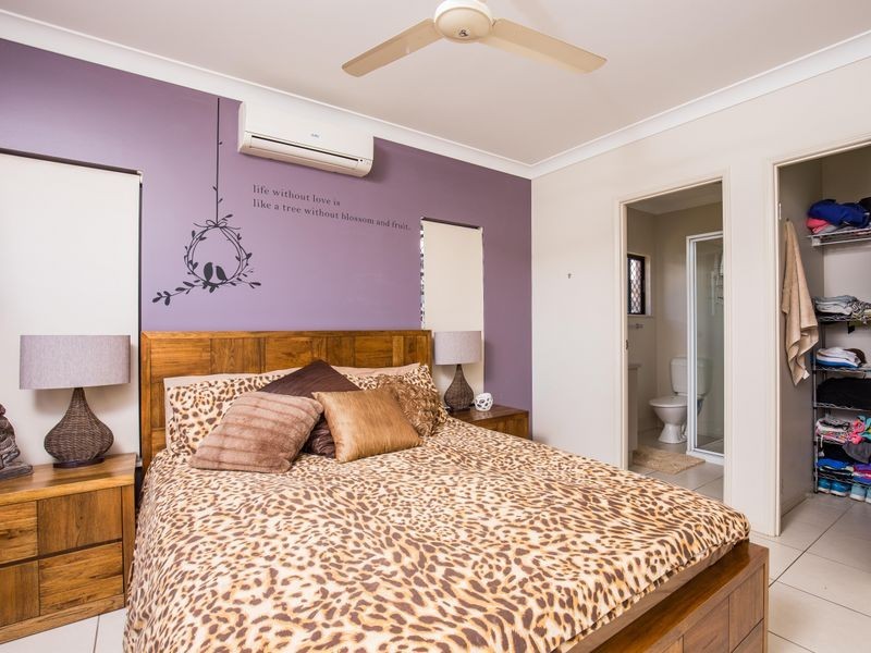 3 Thooleer Vista, Trinity Park QLD 4879