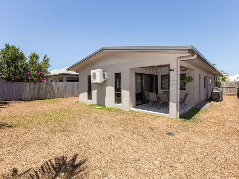 3 Thooleer Vista, Trinity Park QLD 4879