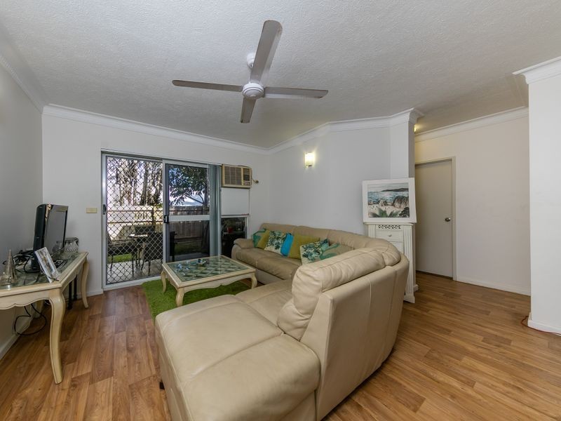 1/91-93 Moore Street, Trinity Beach QLD 4879