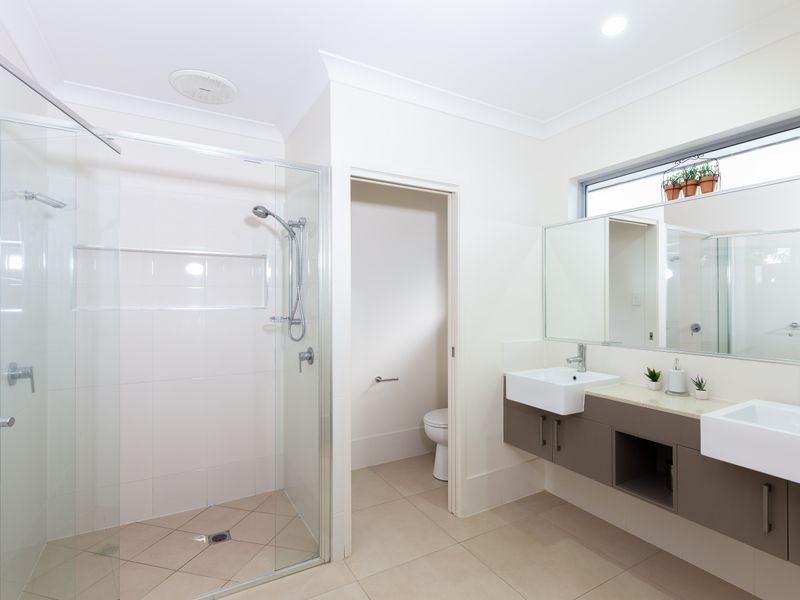 102 Harbour Drive, Trinity Park QLD 4879