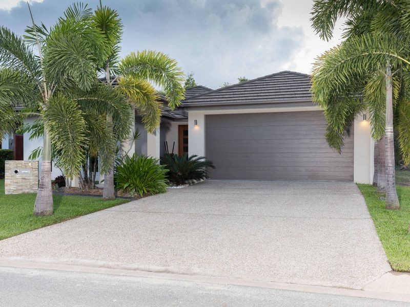 102 Harbour Drive, Trinity Park QLD 4879
