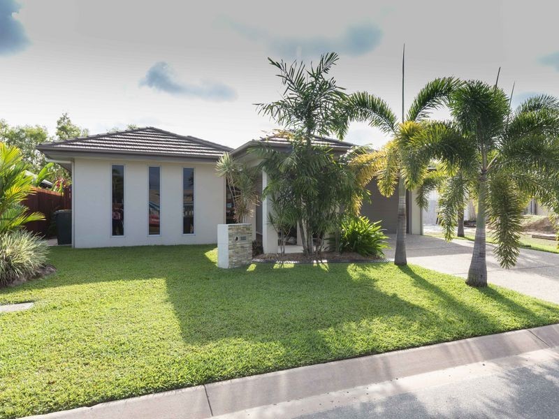 102 Harbour Drive, Trinity Park QLD 4879