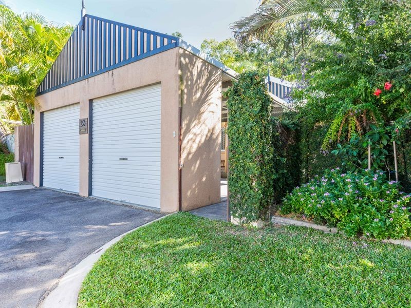 23 Rainy Mountain Place, Smithfield QLD 4878