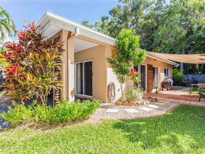 23 Rainy Mountain Place, Smithfield QLD 4878