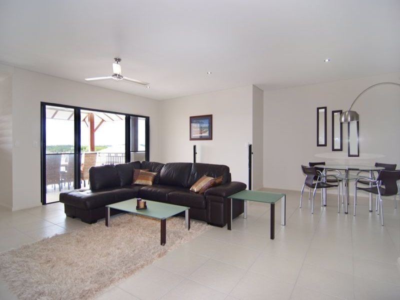 7/90 Harbour Drive, Trinity Park QLD 4879