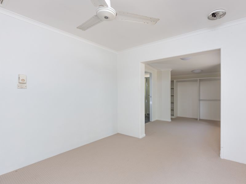 11 Rudder Street, Clifton Beach QLD 4879