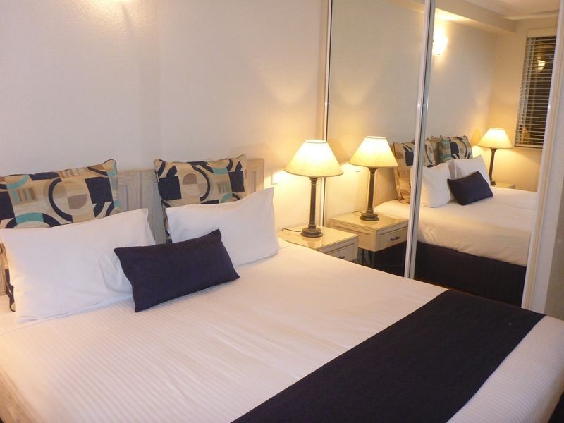 6/6-8 Triton Street, Palm Cove QLD 4879