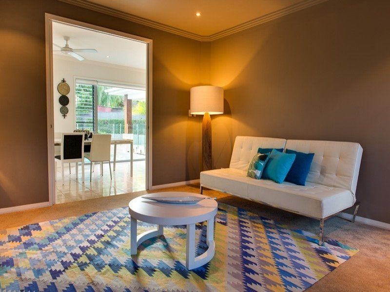 6 Bushlark Place, Smithfield QLD 4878